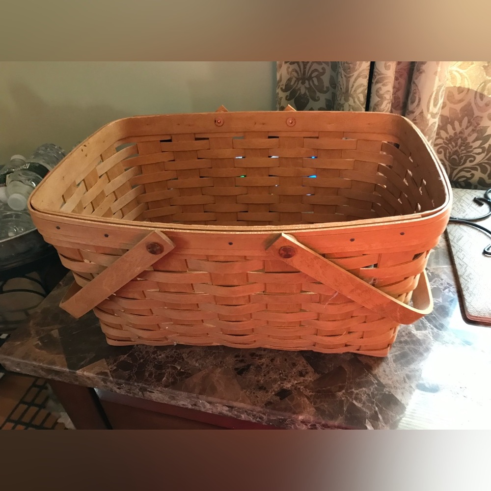 Longaberger Basket 14x10 8inch deep